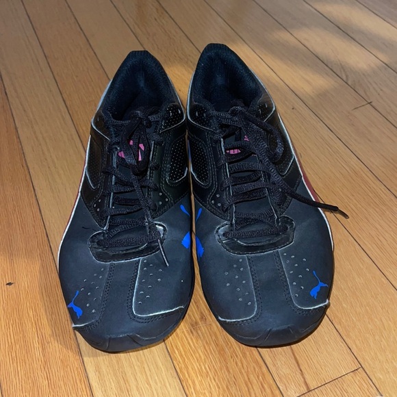 Ladies Puma Sneakers - Picture 6 of 7